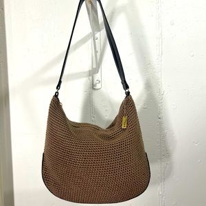 The Sak Elliot Lucca Shoulder Bag Tan Crochet Leather Handle and Bottom Purse